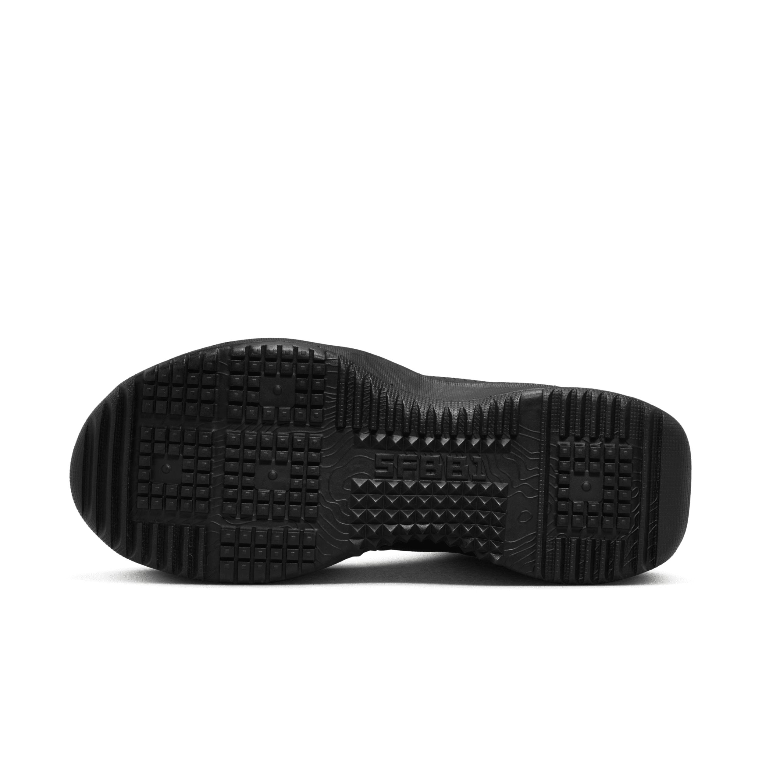 Nike Mens SFB B2 Boots | FN3717-001 Product Image