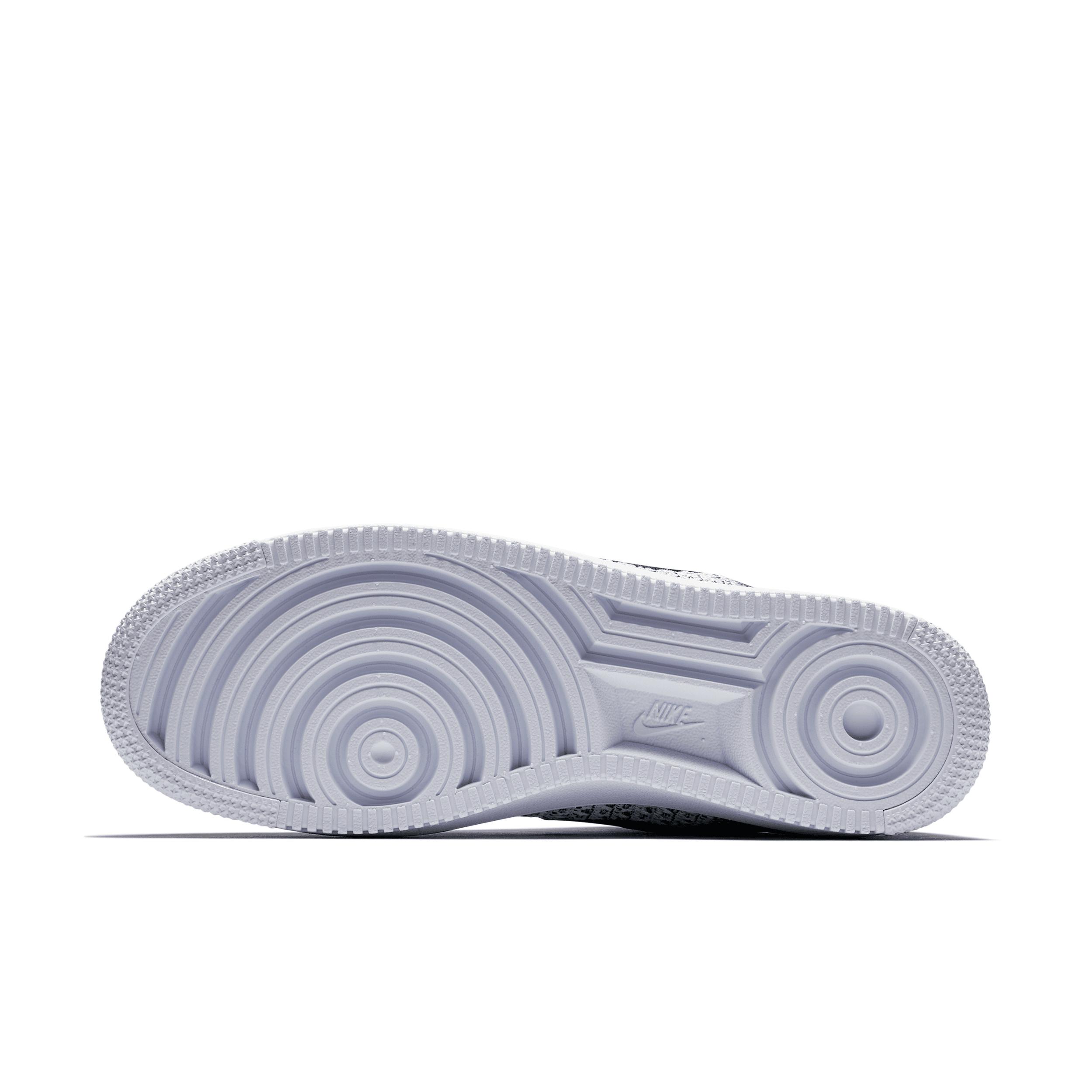 Nike Men's Air Force 1 Flyknit 2.0 Shoes Product Image