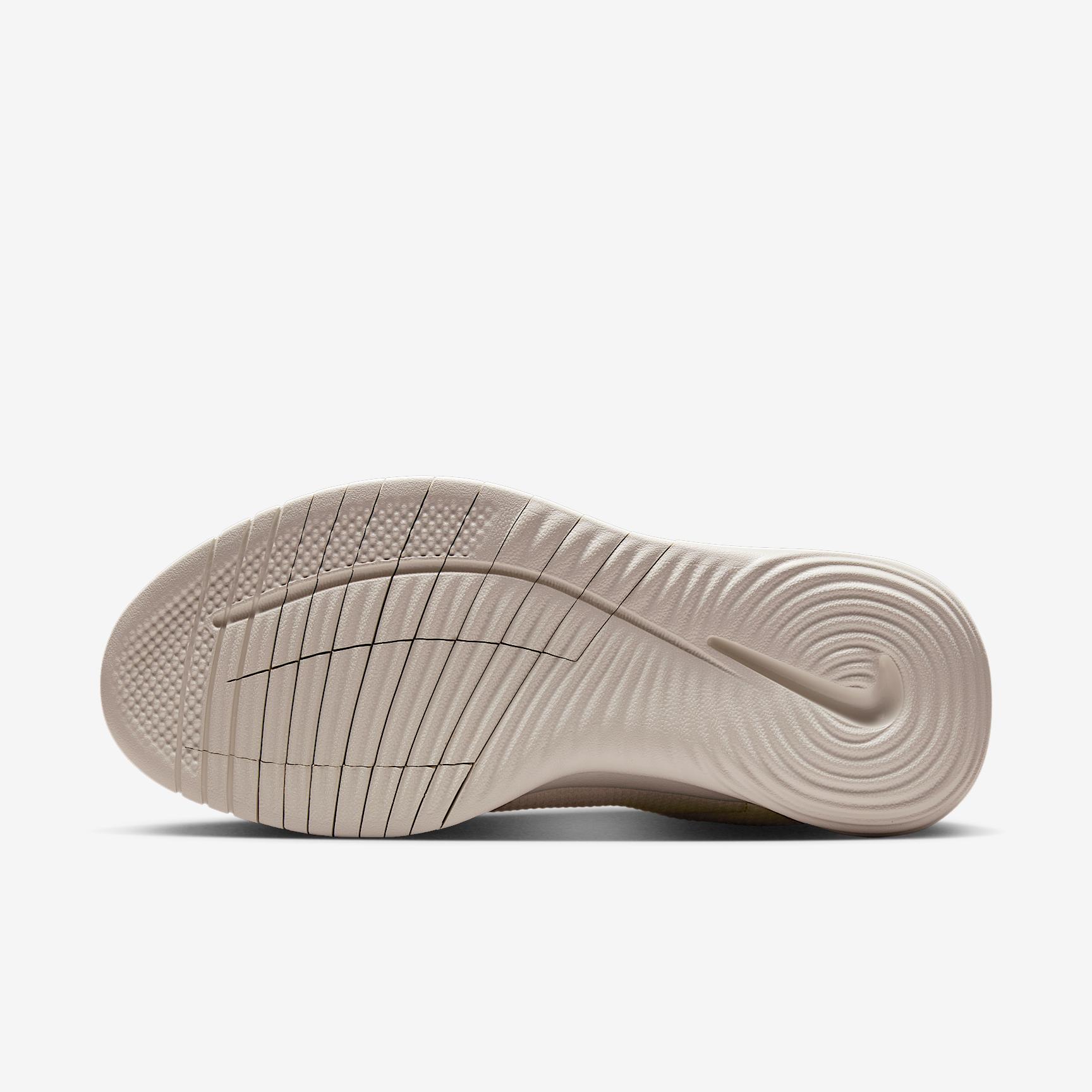 Nike Women's Flex Experience Run 12 Road Running Shoes (Extra Wide) Product Image