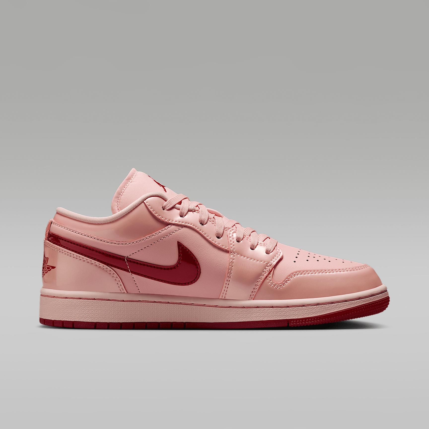 Jordan Womens Jordan AJ 1 Low - Womens Basketball Shoes Sail/Seafoam Product Image