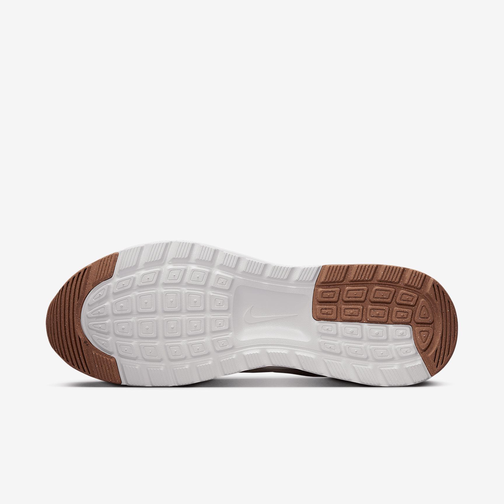 Nike Mens Air Max Nuaxis Premium Shoes | HQ1913-001 Product Image