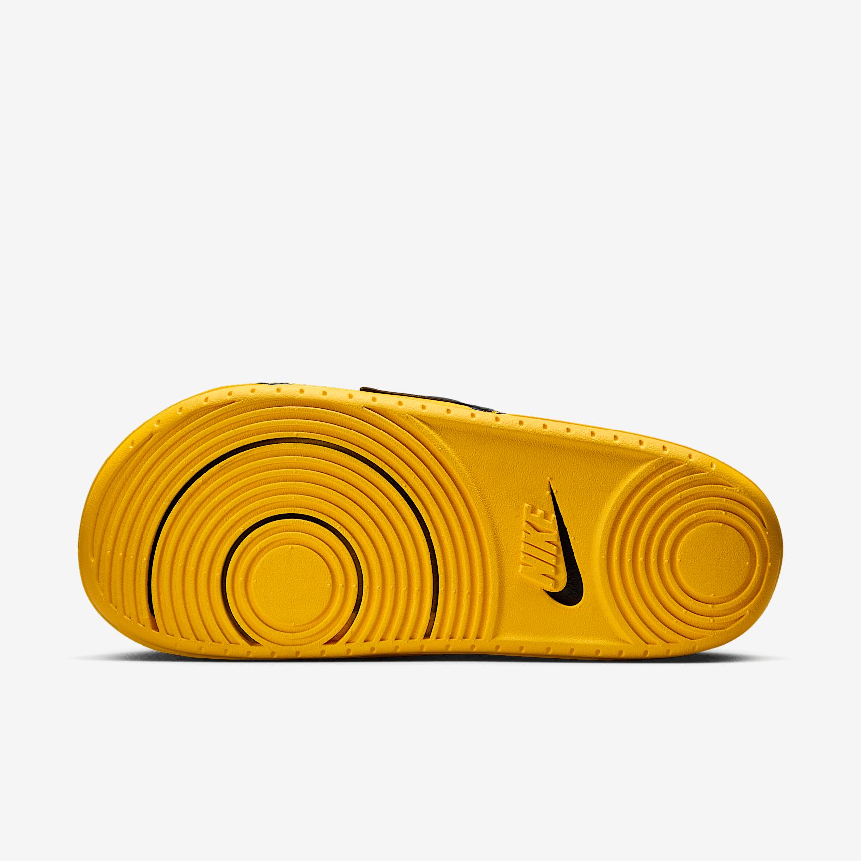 Nike Mens Offcourt (Milwaukee Brewers) Offcourt Slides | FN2701-700 Product Image