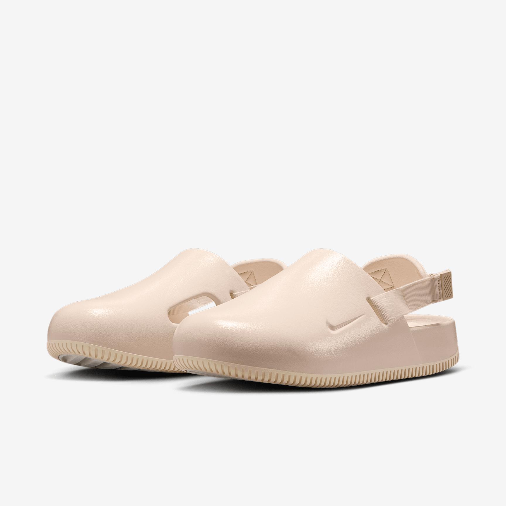 Nike Calm Women's Mules Product Image