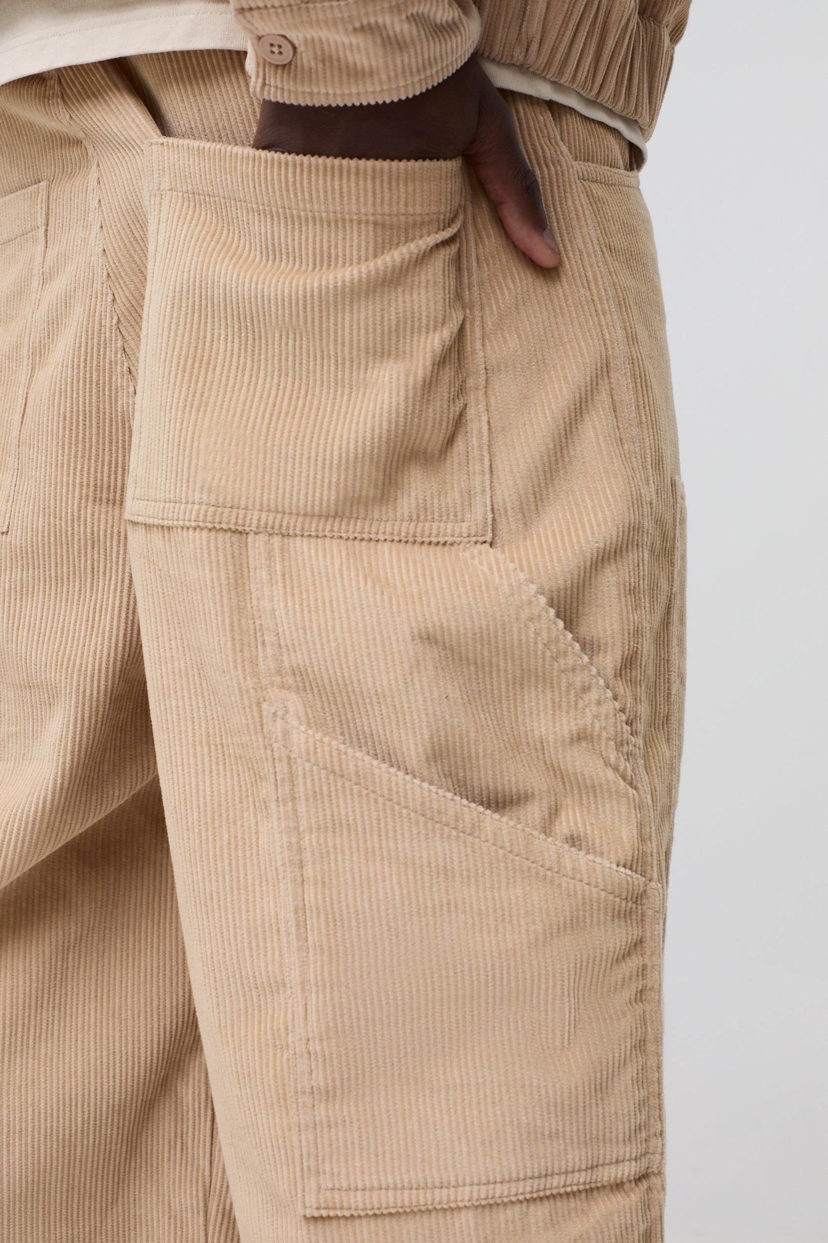 Baggy Carpenter Corduroy Pants | boohooMAN USA Product Image