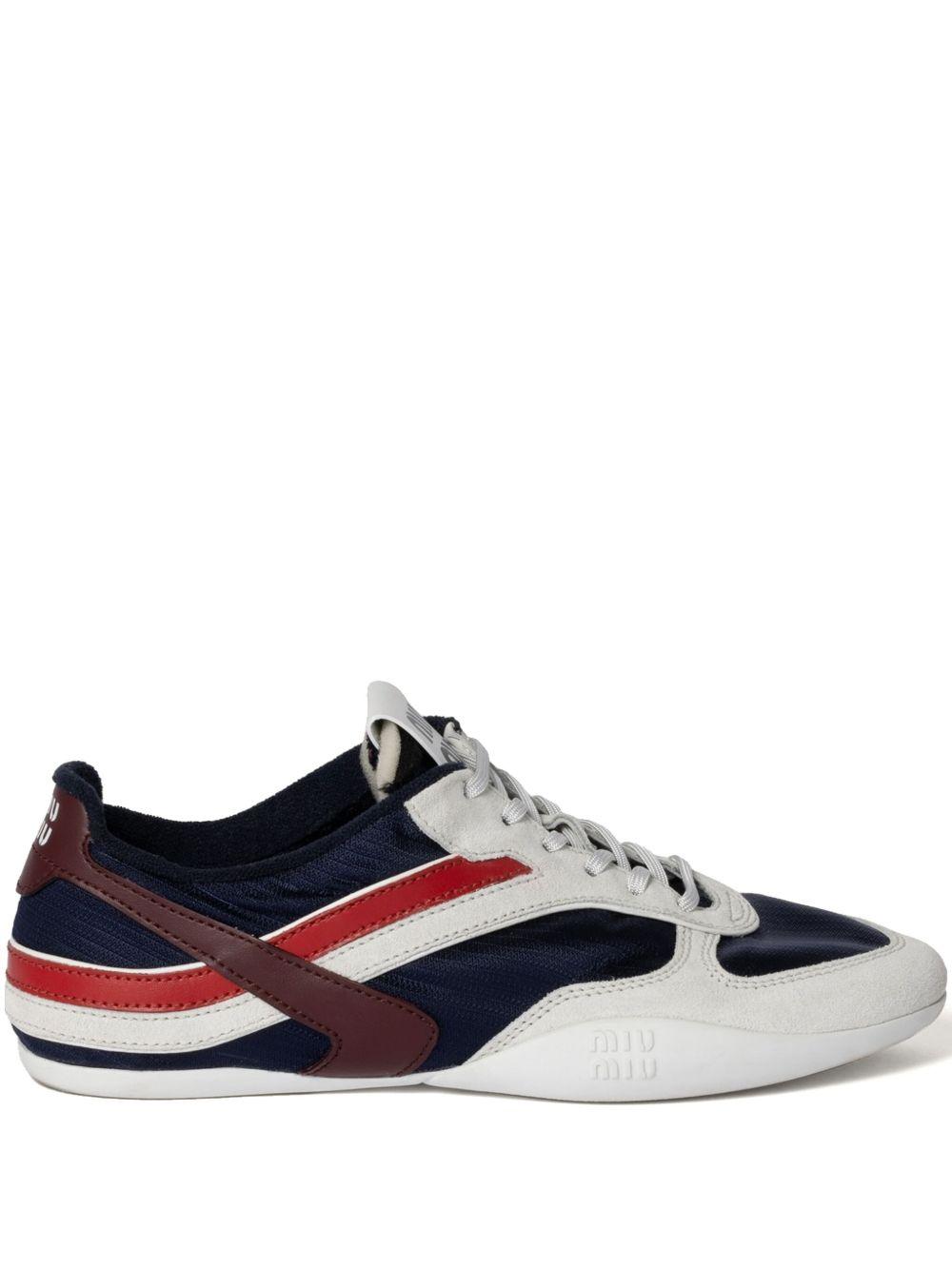 Gymnasium sneakers  Product Image