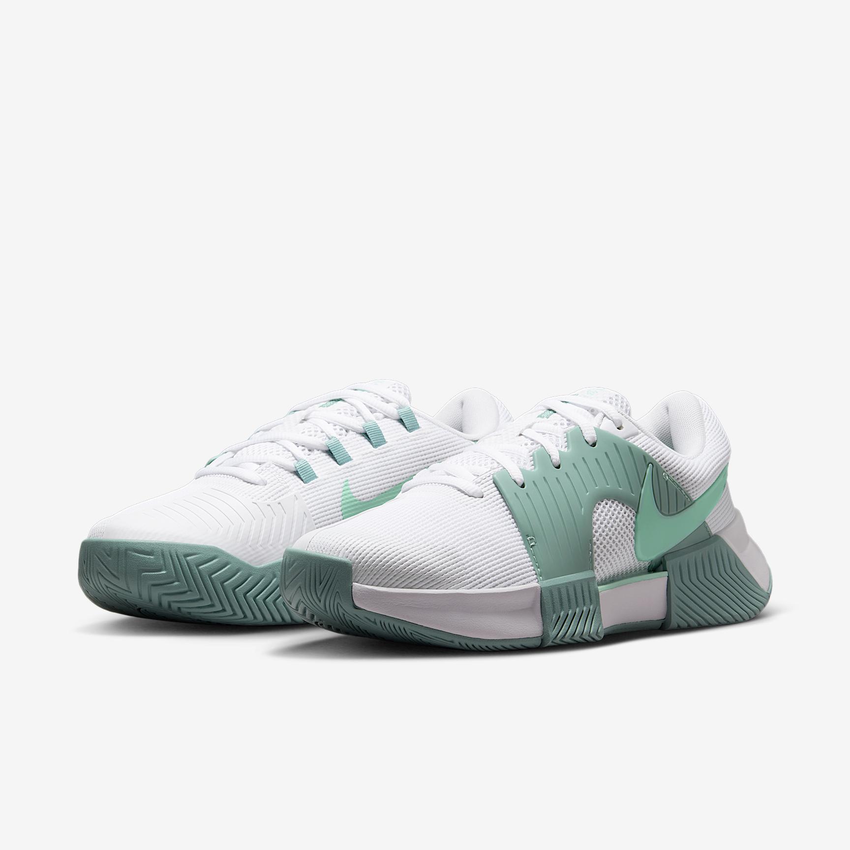Nike Women's Zoom GP Challenge 1 Hard Court Tennis Shoes Product Image