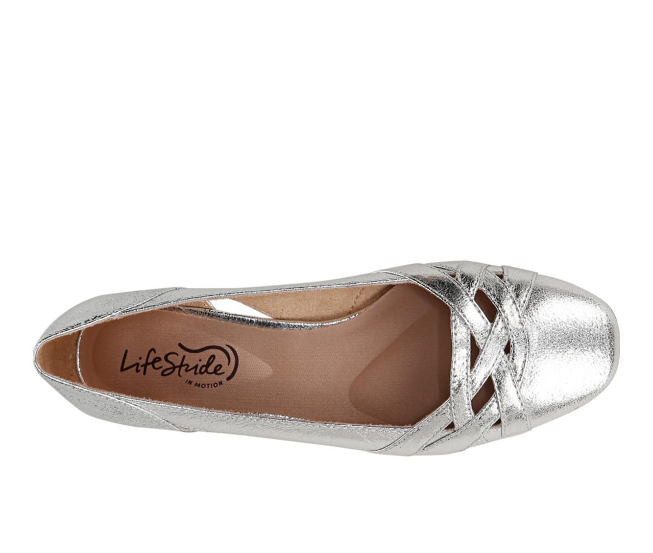 Women's LifeStride Carmen Flats Product Image