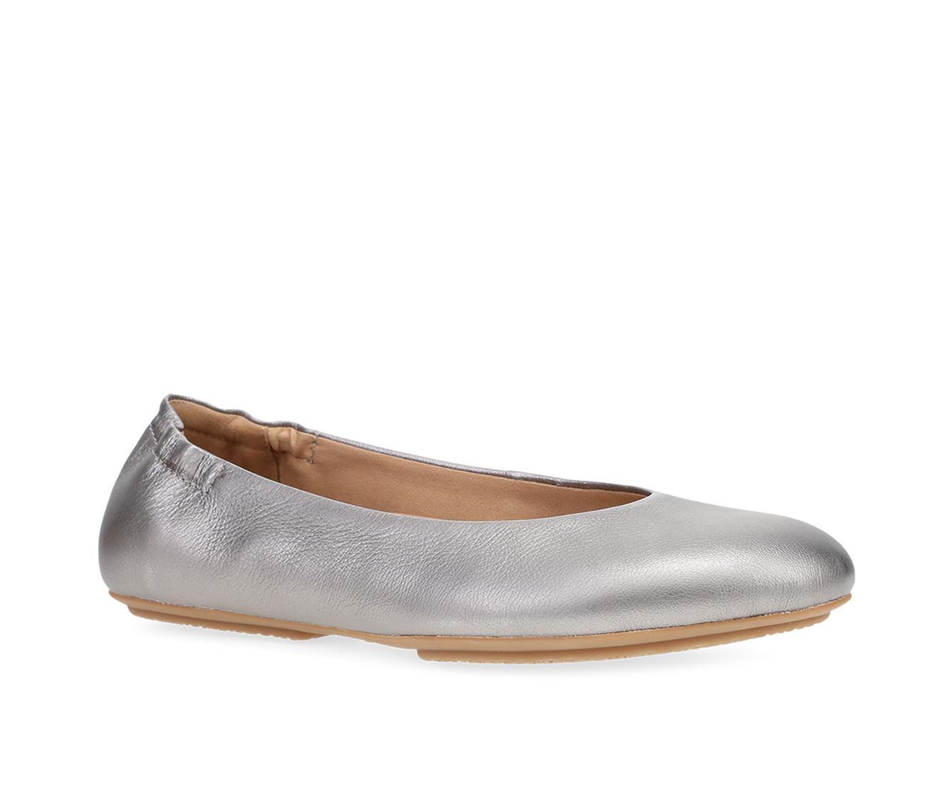 Women's Dansko Mollie Flats Product Image