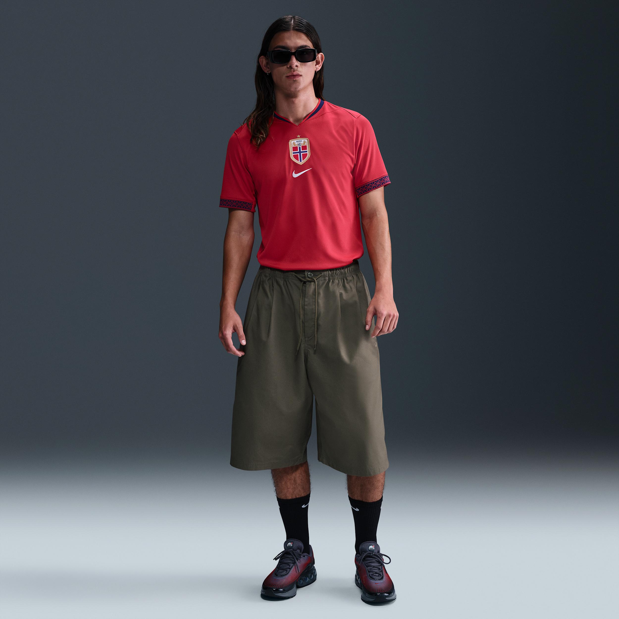 Norway 2025 Stadium Home (Team) Nike Men's Dri-FIT Soccer Replica Jersey Product Image