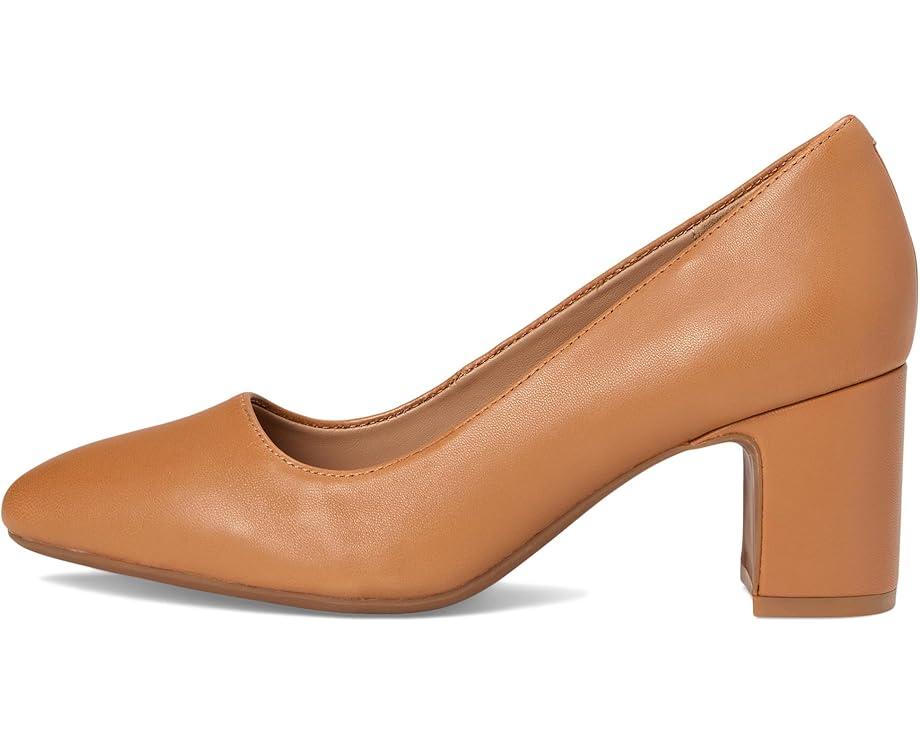 Taylor Block Heel Dress Shoes Product Image