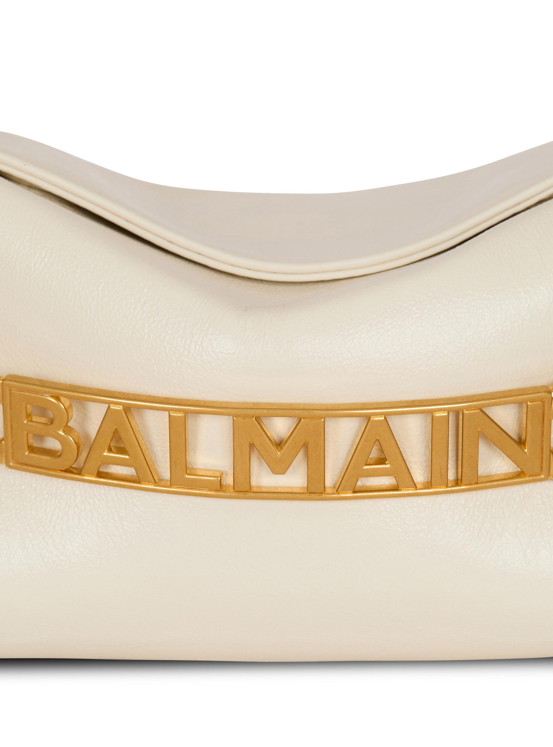 1945 Soft crinkled leather clutch Product Image