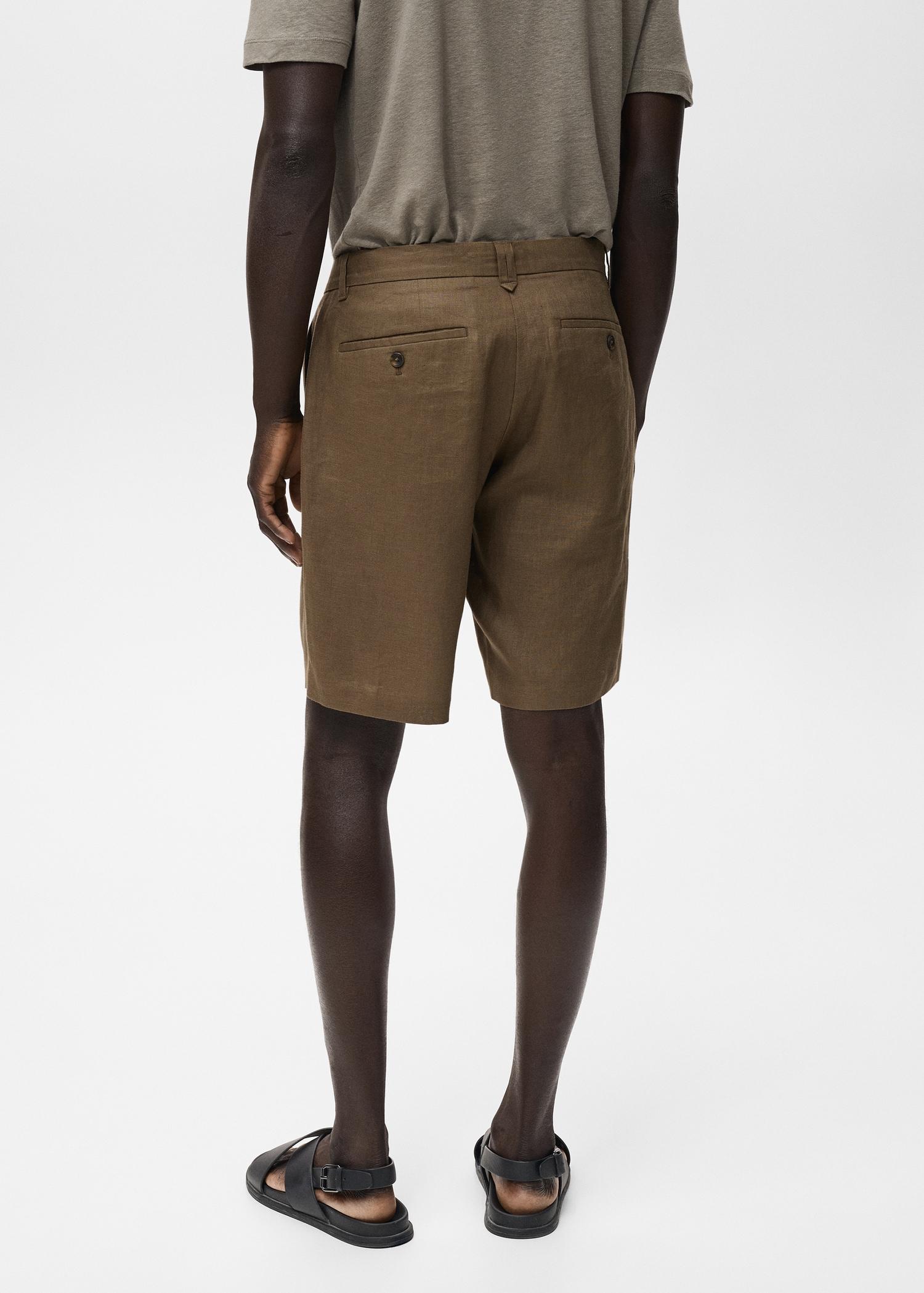 Slim-fit 100% linen bermuda shorts - Men | MANGO USA Product Image