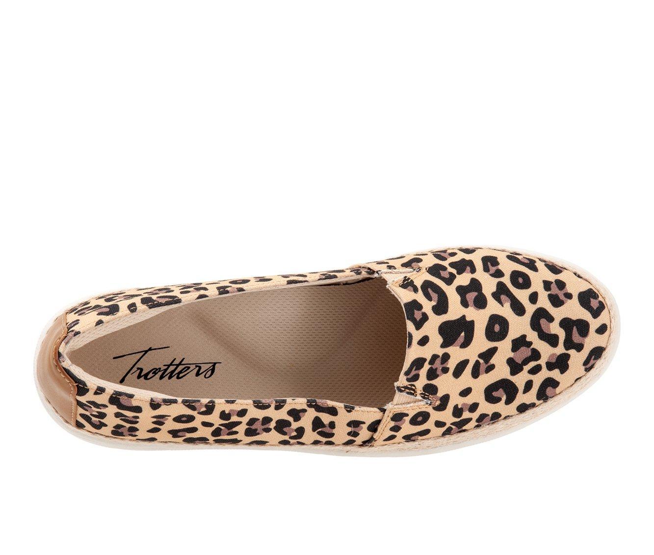 Women's Trotters Accent Slip-On Shoes Product Image