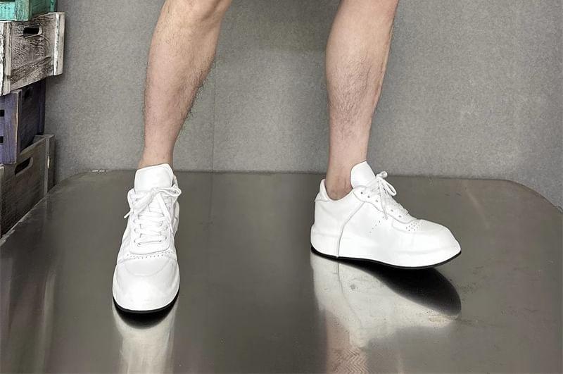 Drawstring Waist Plain Wide Leg Cargo Shorts Product Image