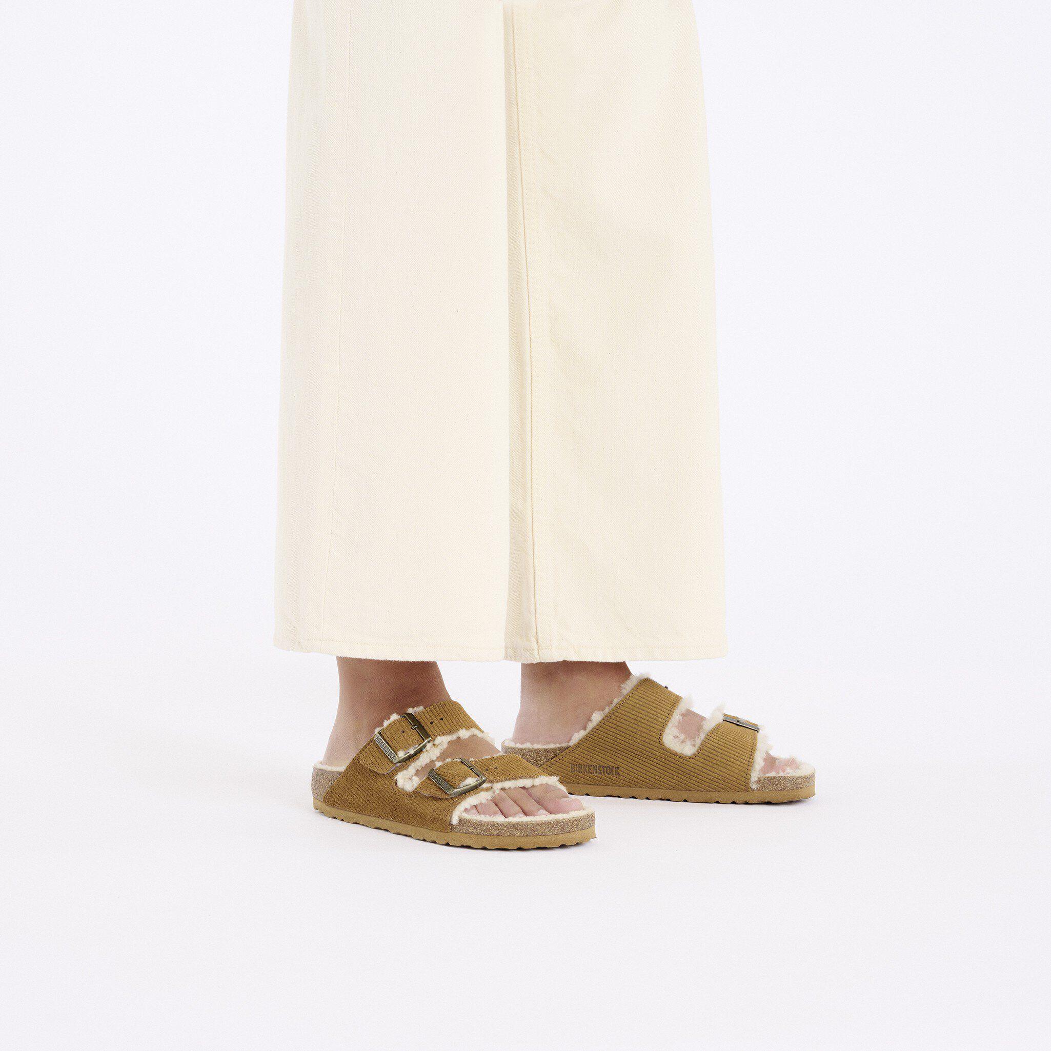 Arizona Shearling Suede Leather/Fur Product Image