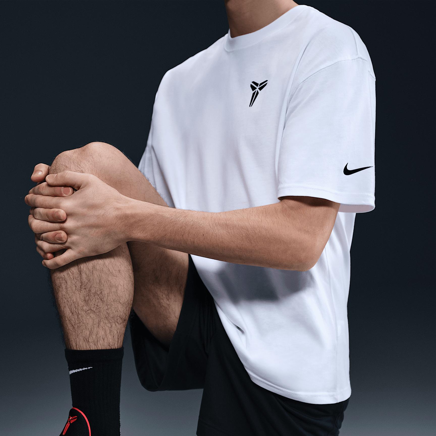 Nike Mens Kobe Basketball T-Shirt | HJ3318-504 Product Image