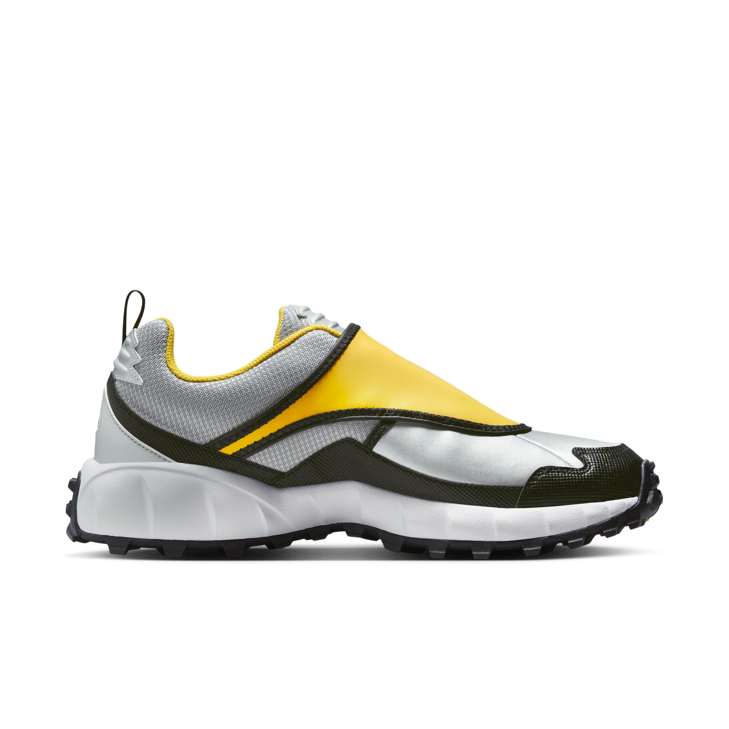 Men's Nike ACG Phassad Shoes Product Image