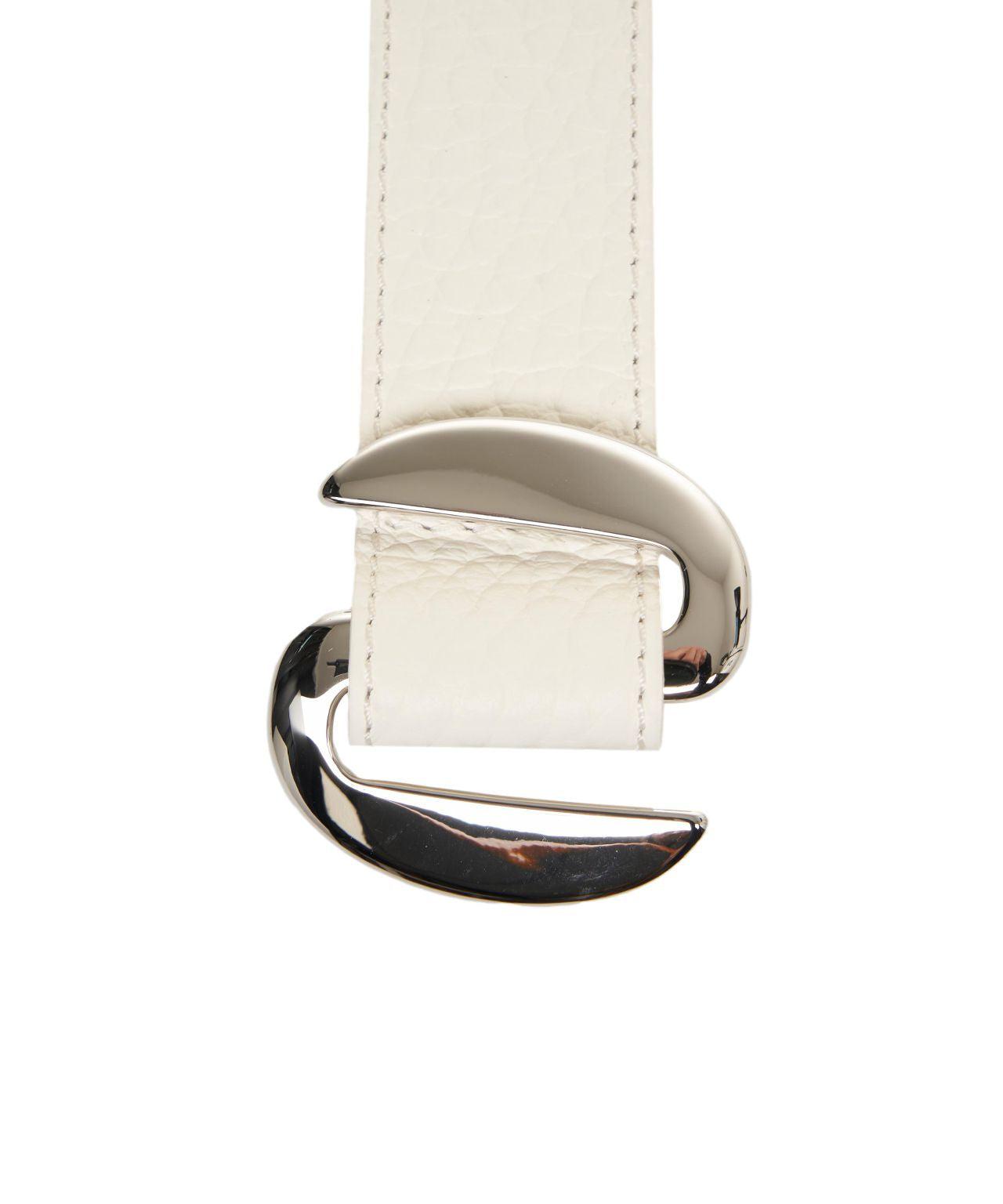 Belt in grained leather Product Image