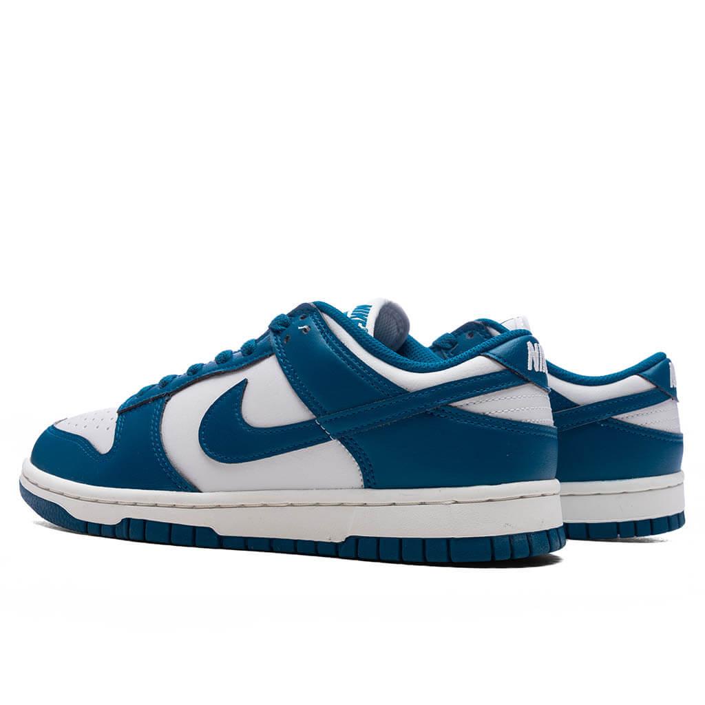 Women's Dunk Low - Green Abyss/Platinum Tint Female Product Image