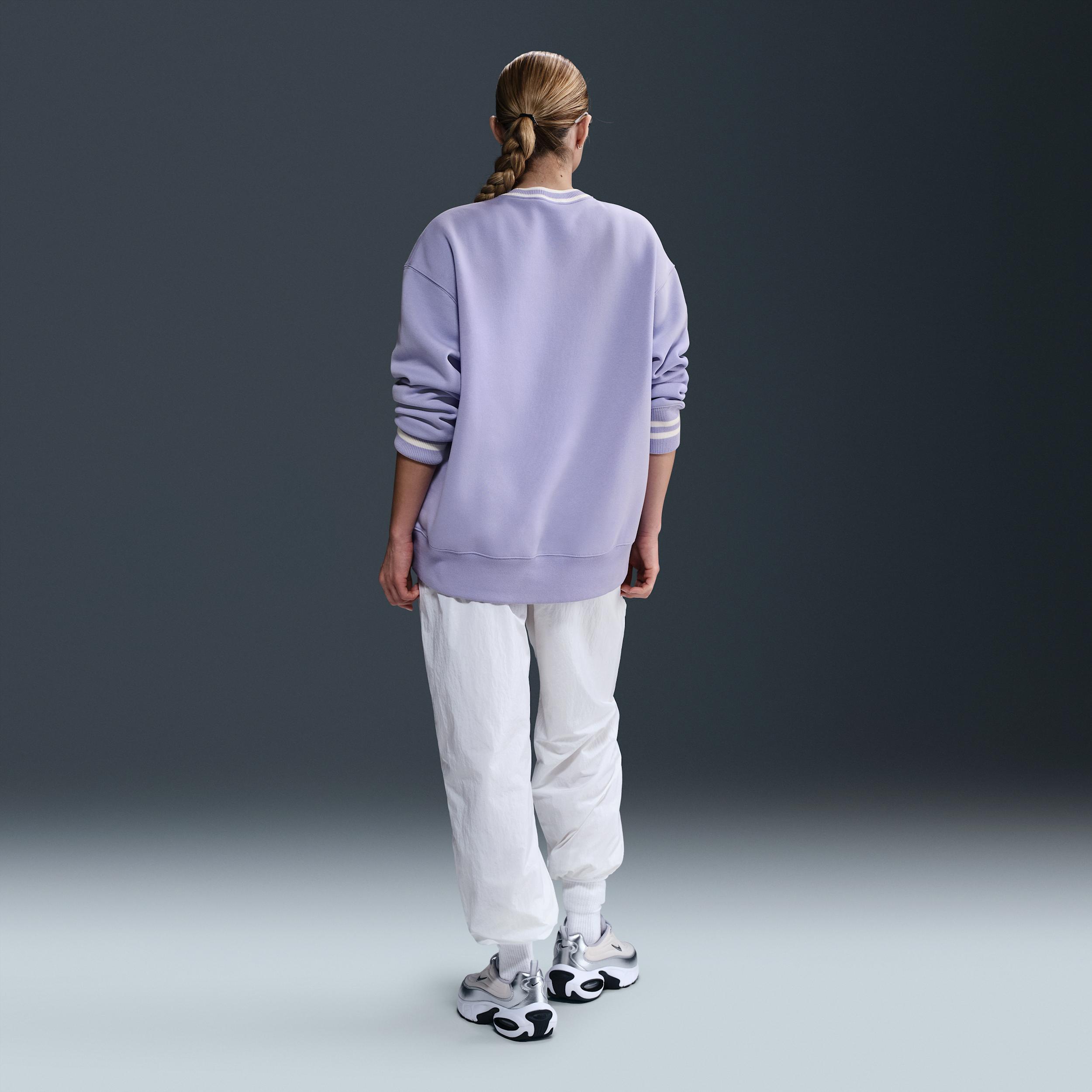 Womens Nike Sportswear Phoenix Fleece Oversized Graphic Crew-Neck Sweatshirt | HJ0949-533 Product Image