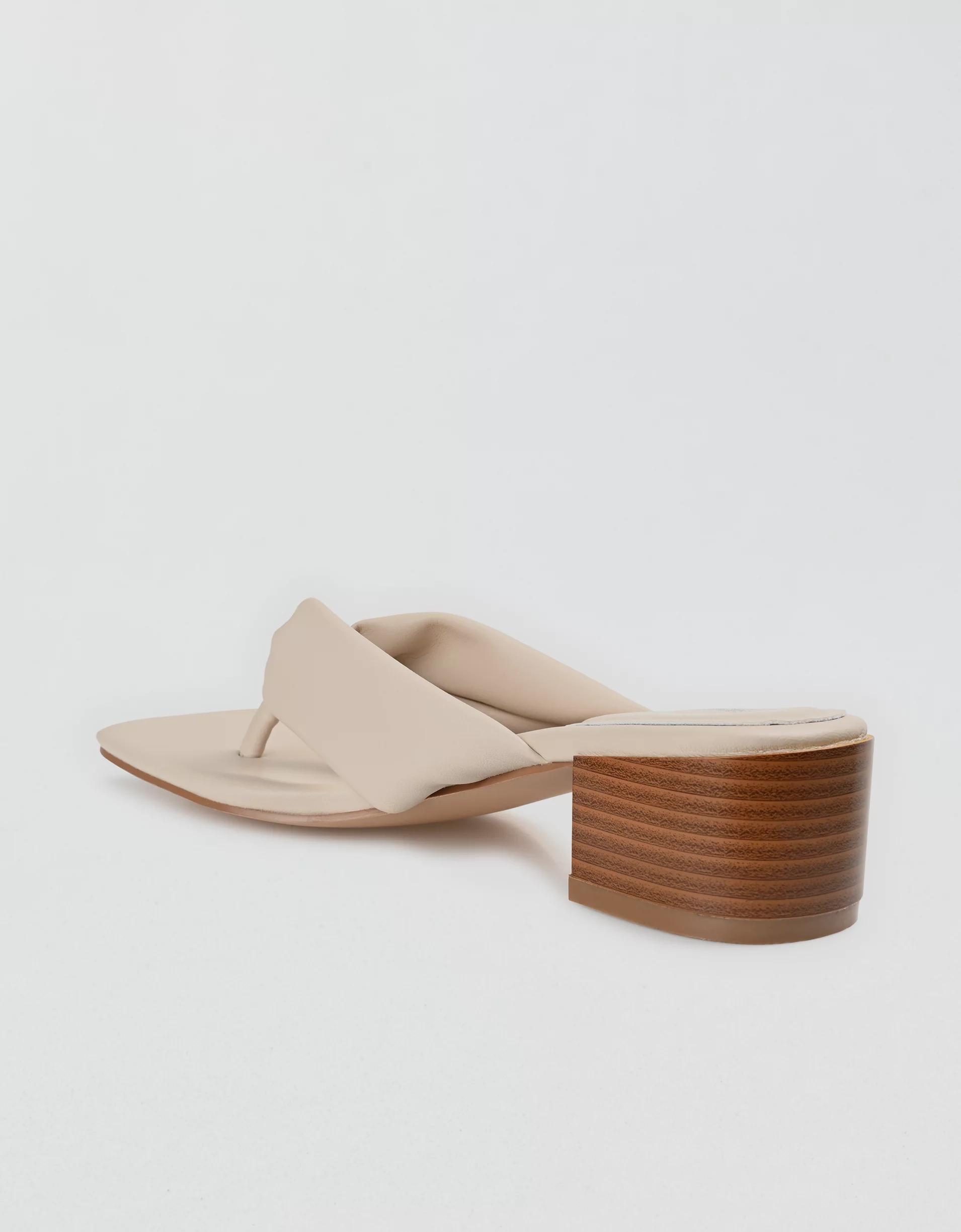 Journee Collection Women's Seelah Sandal Product Image