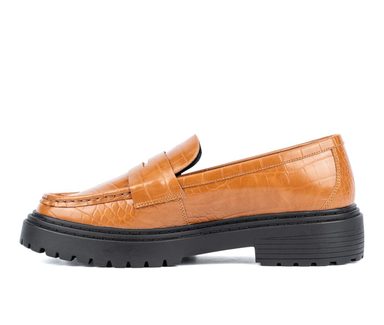 Women's Fashion to Figure Ilissa Loafer Shoes Product Image