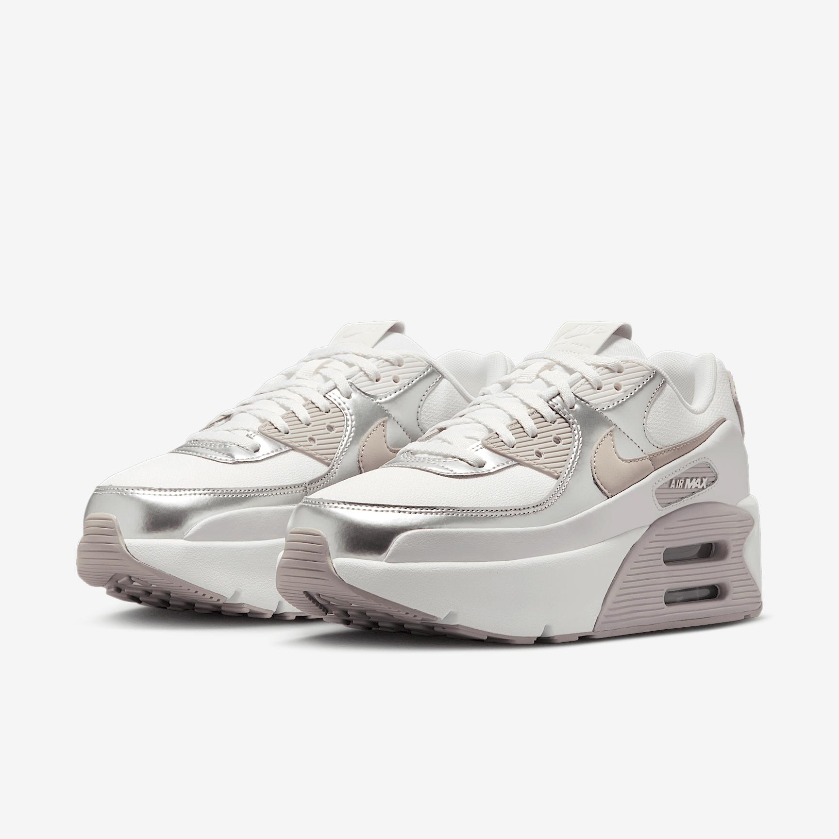 Nike Womens Air Max 90 LV8 Shoes | IB0170-101 Product Image
