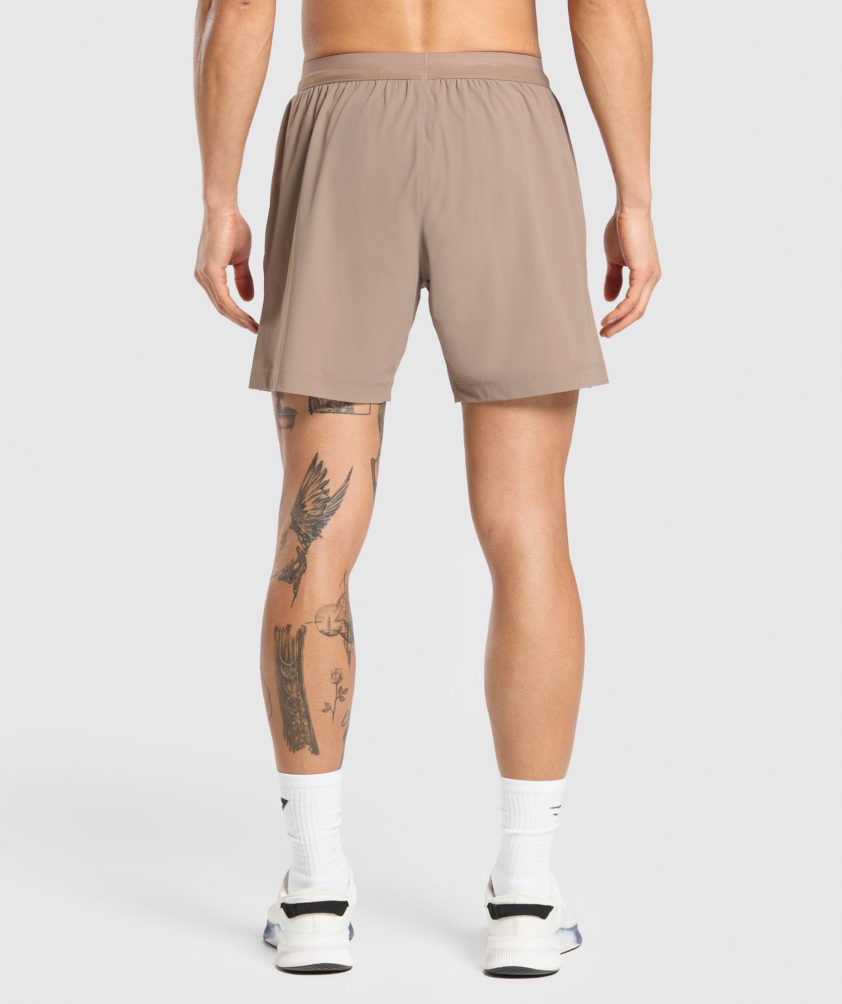 Gymshark Hybrid 6" Shorts - Lifestyle Brown Male Product Image