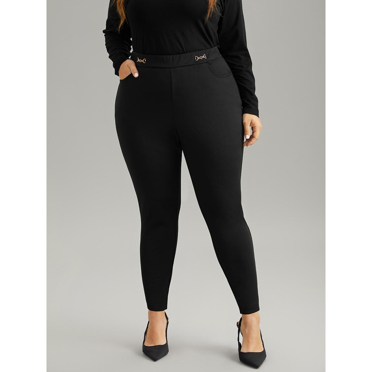 Plus Size Plain Buckle Detail Slant Pocket Pants Women Black Elegant Skinny High Rise Dailywear Pants BloomChic 18-20/2X Product Image