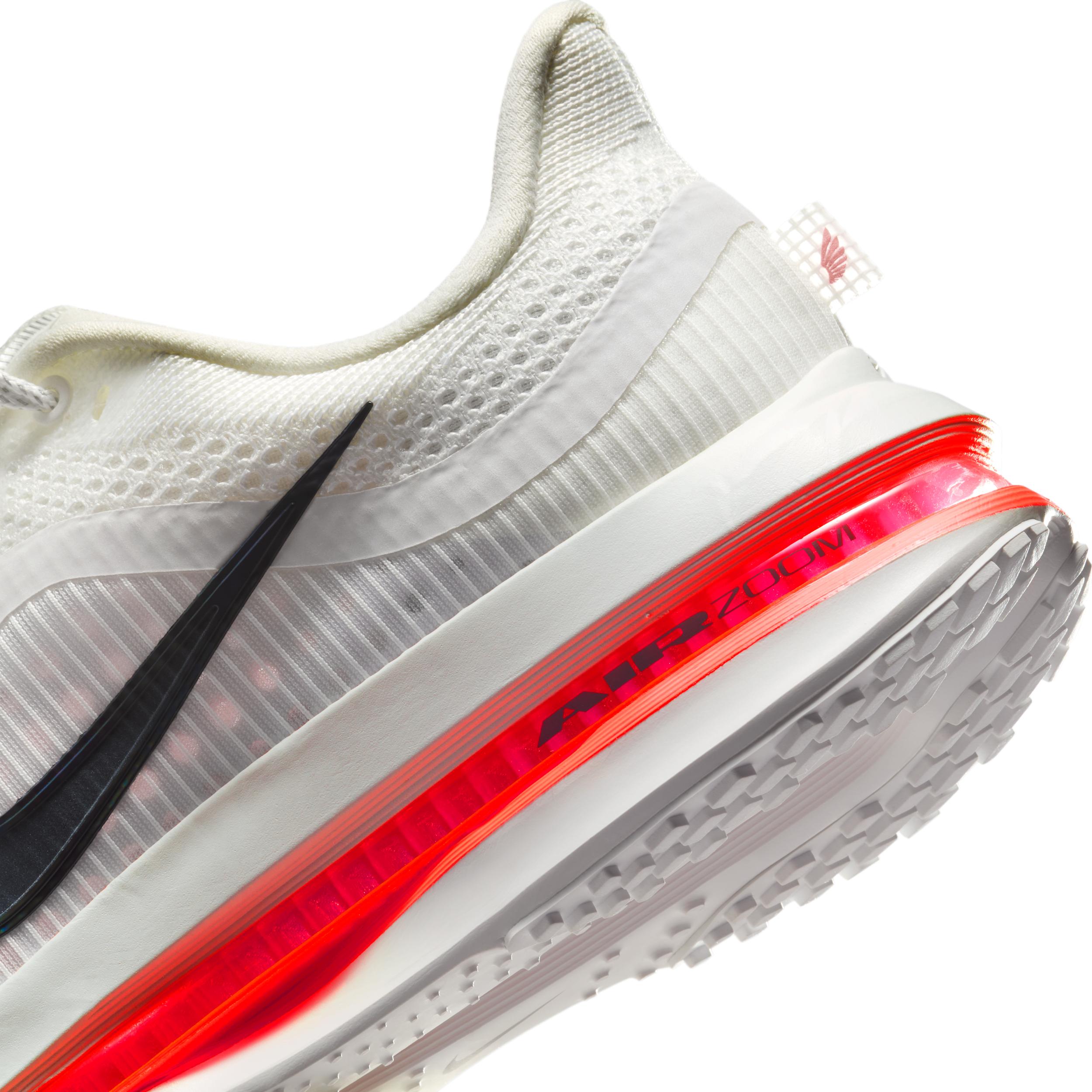 Nike Womens Pegasus Premium Road Running Shoes | HQ2593-101 Product Image