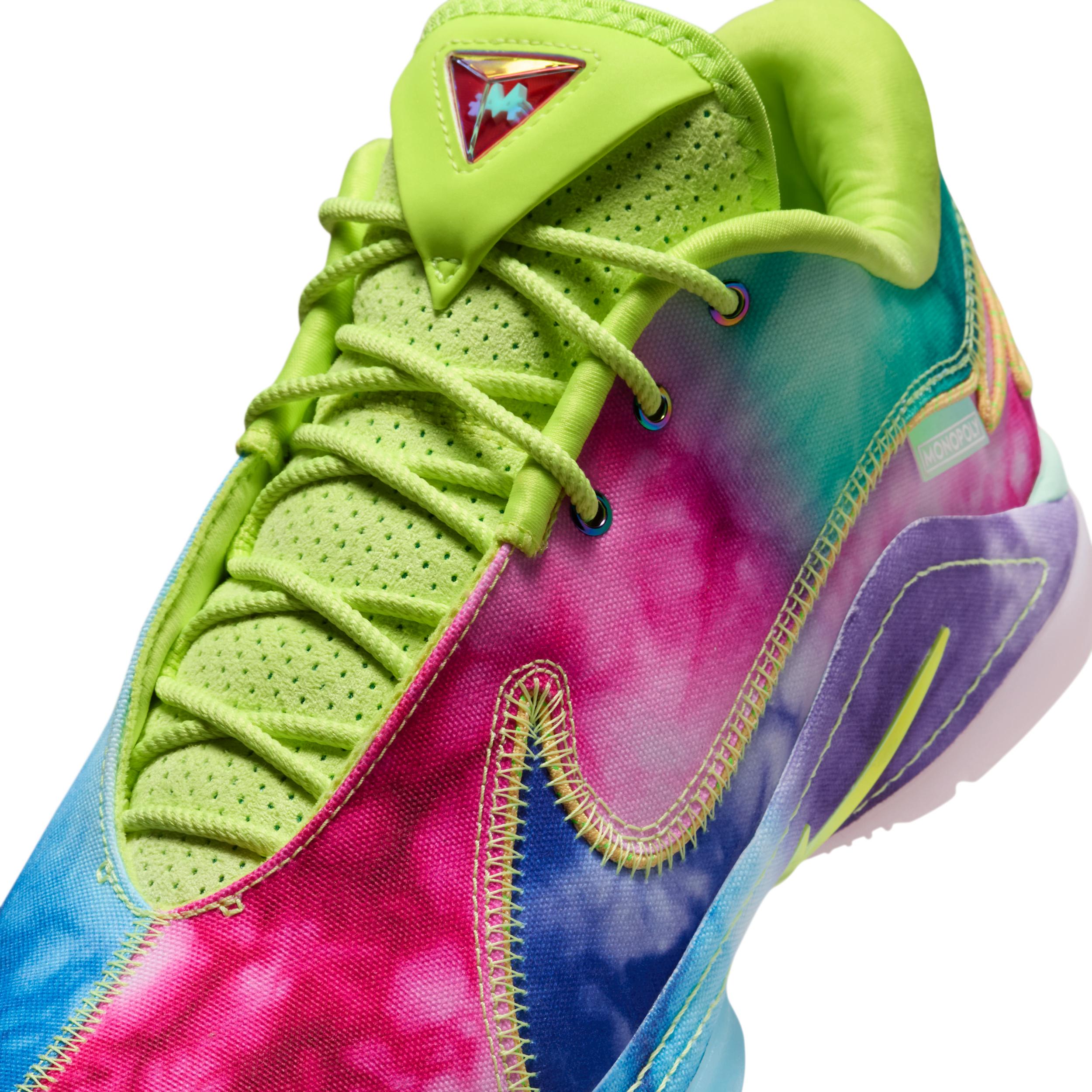 Nike Men's LeBron XXII "What The Currency" Basketball Shoes Product Image
