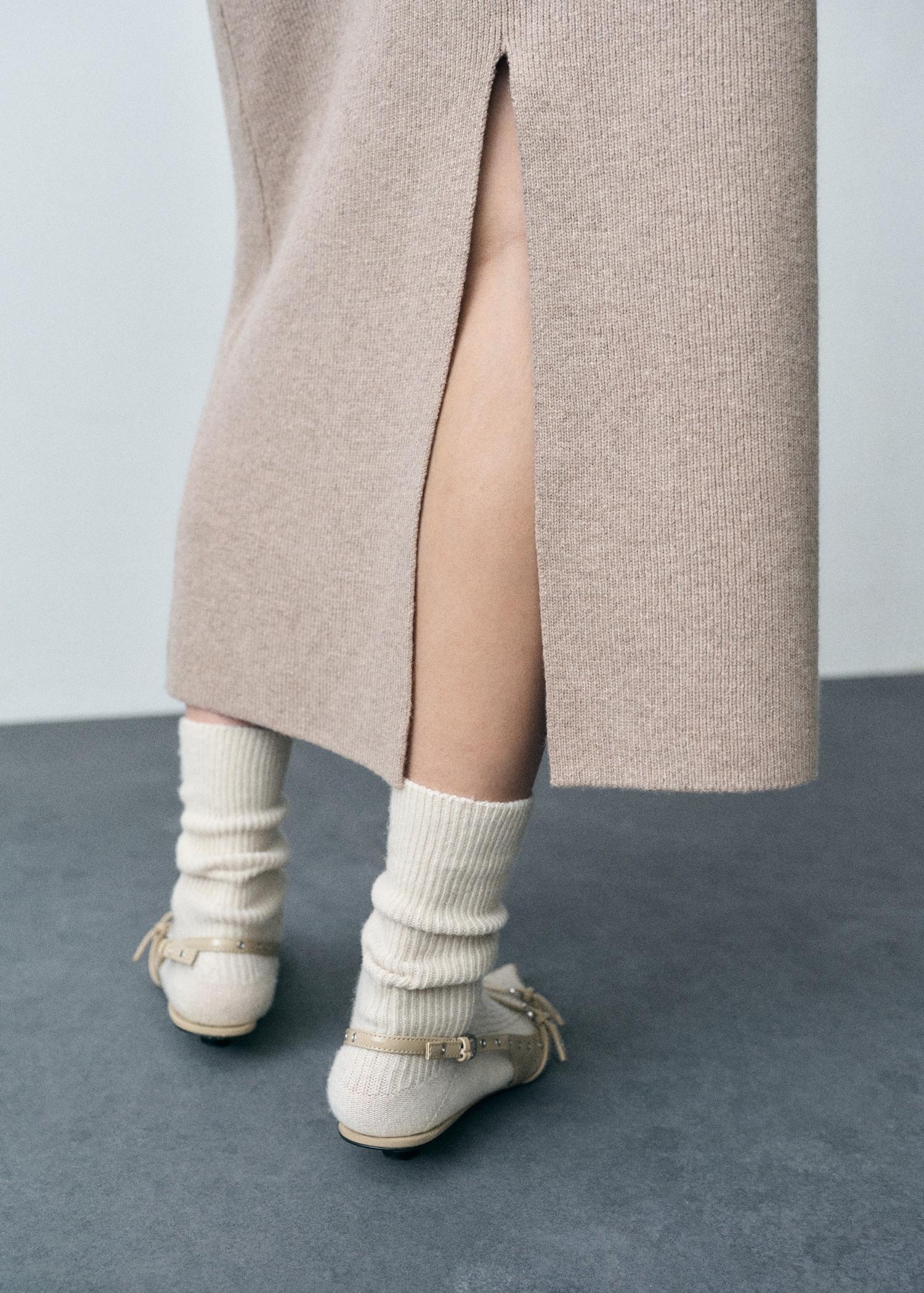 Wool-blend midi-skirt - Women | MANGO USA Product Image