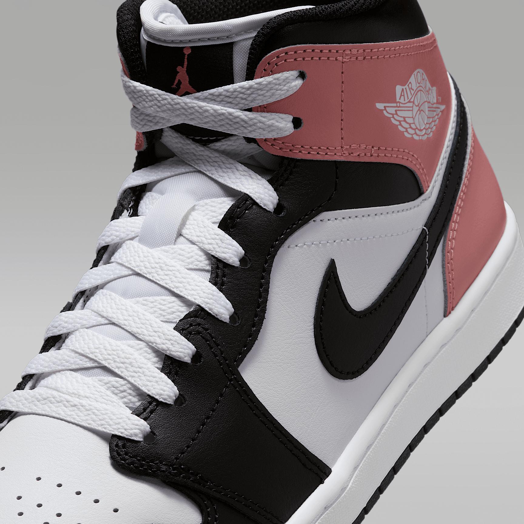Men's Air Jordan 1 Mid Shoes Product Image