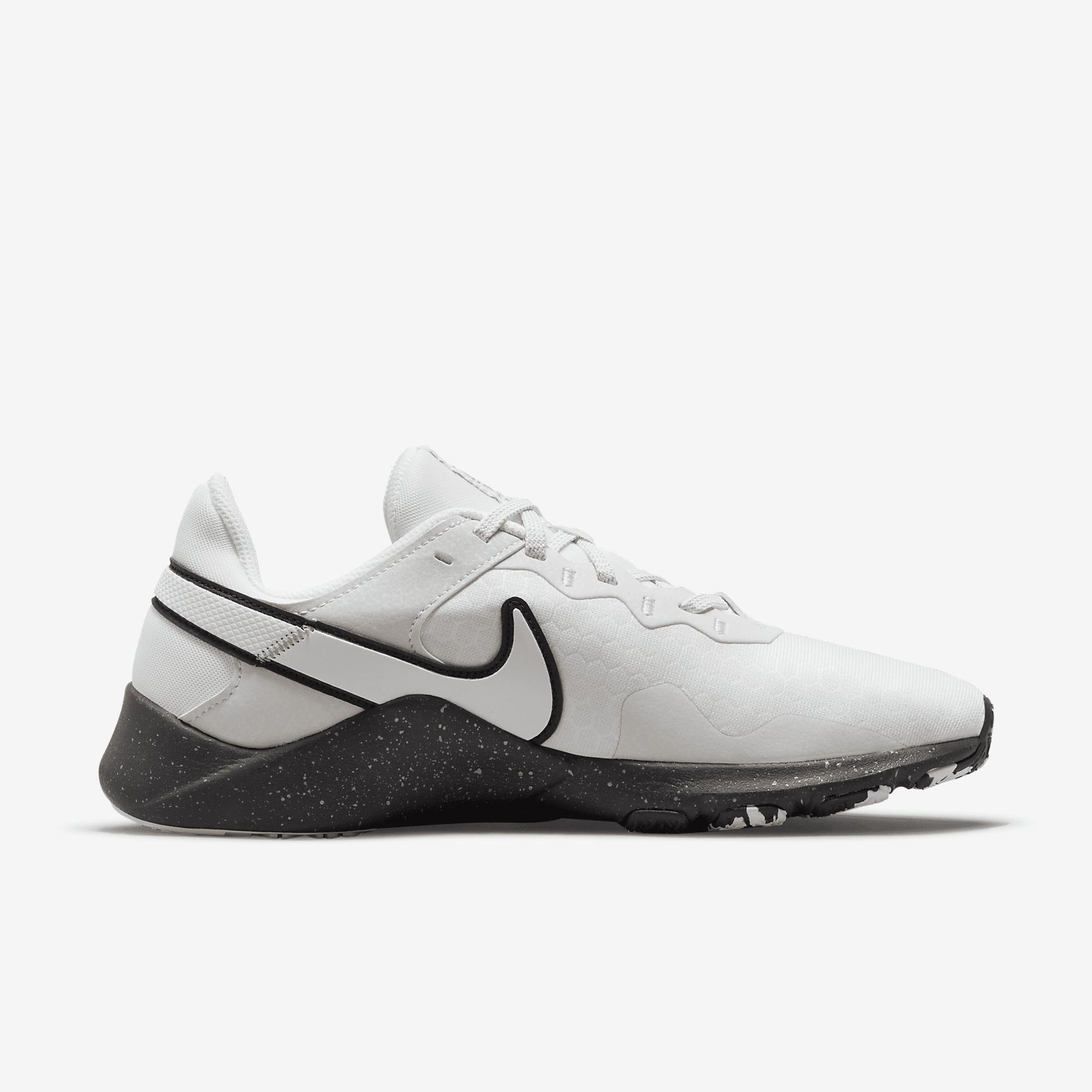 Nike Legend Essential 2 Premium Women's Training Shoes Product Image