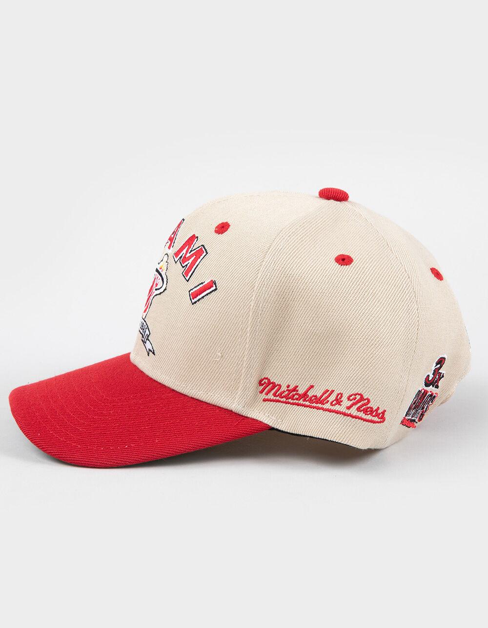 MITCHELL & NESS Miami Heat Pro Crown Snapback Hat - OATMEAL Product Image