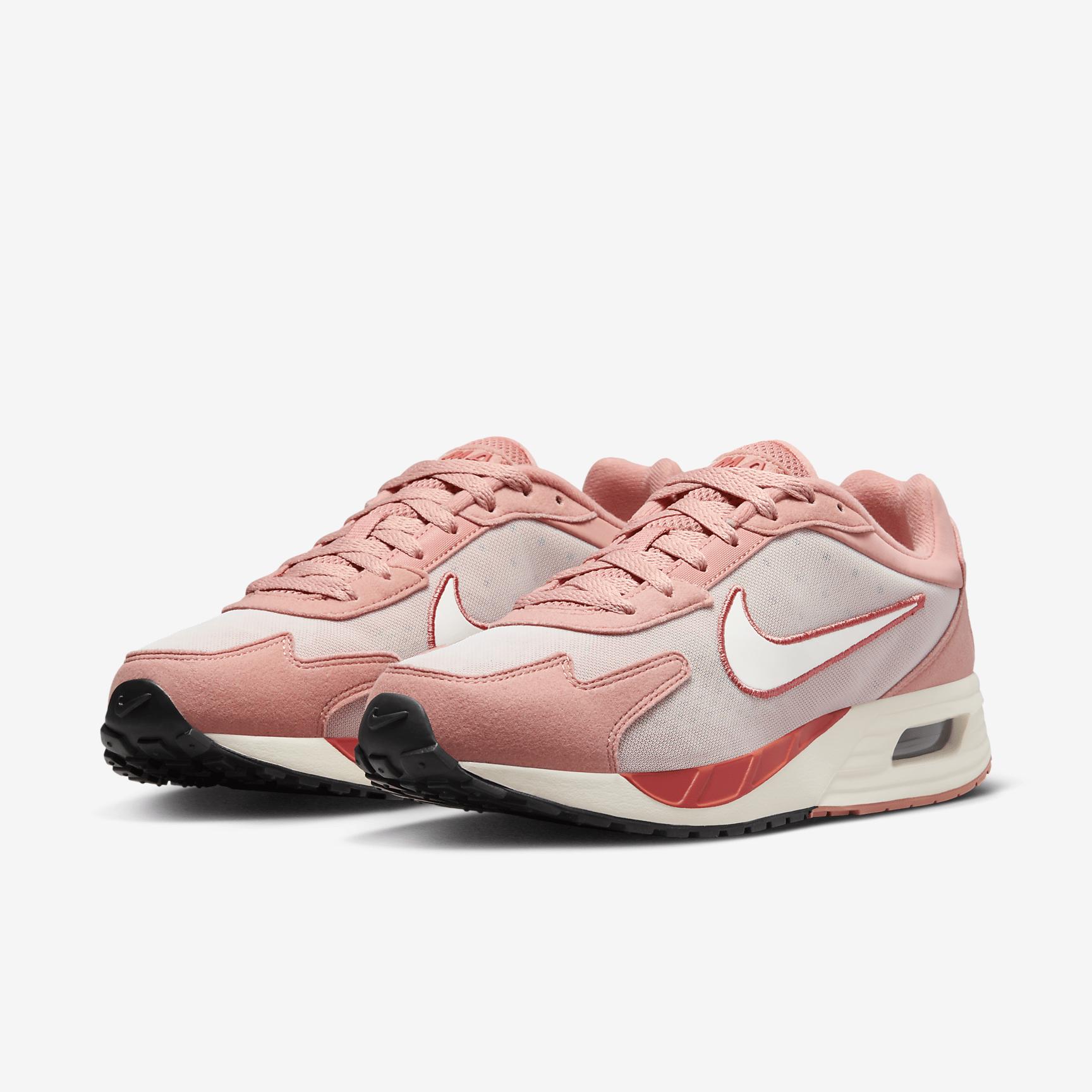Nike Air Max Solo Women's Shoes Product Image