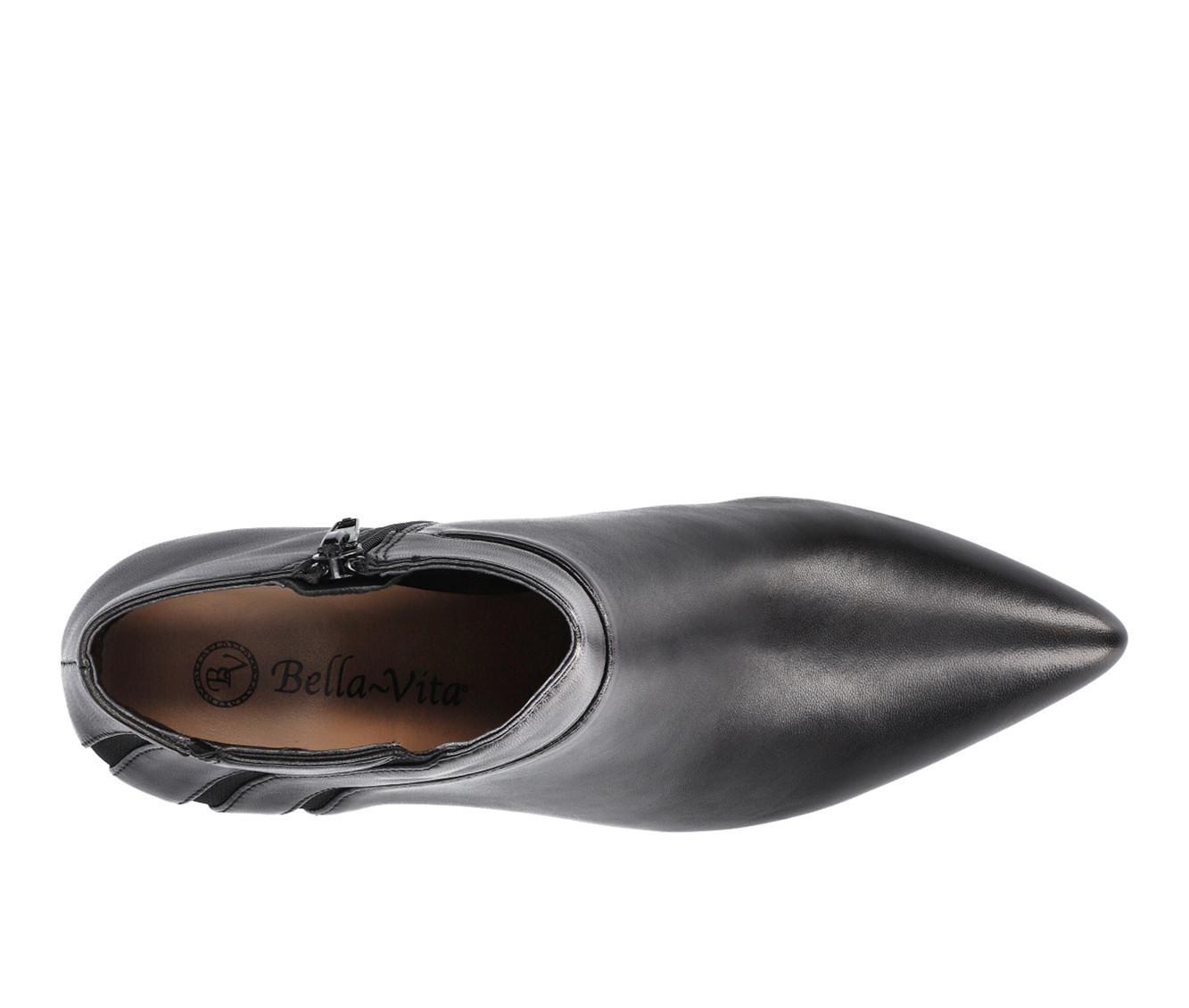 Women's Bella Vita Faraday Booties Product Image