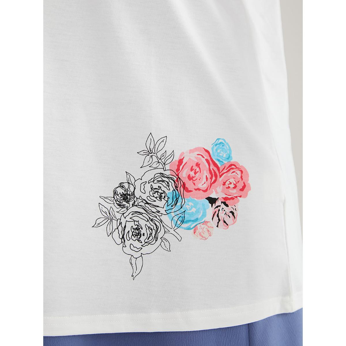 Plus Size Floral Printed Contrast V Neck T-shirt White Women Casual Printed Floral V-neck Dailywear T-shirts BloomChic 22-24/3X Product Image