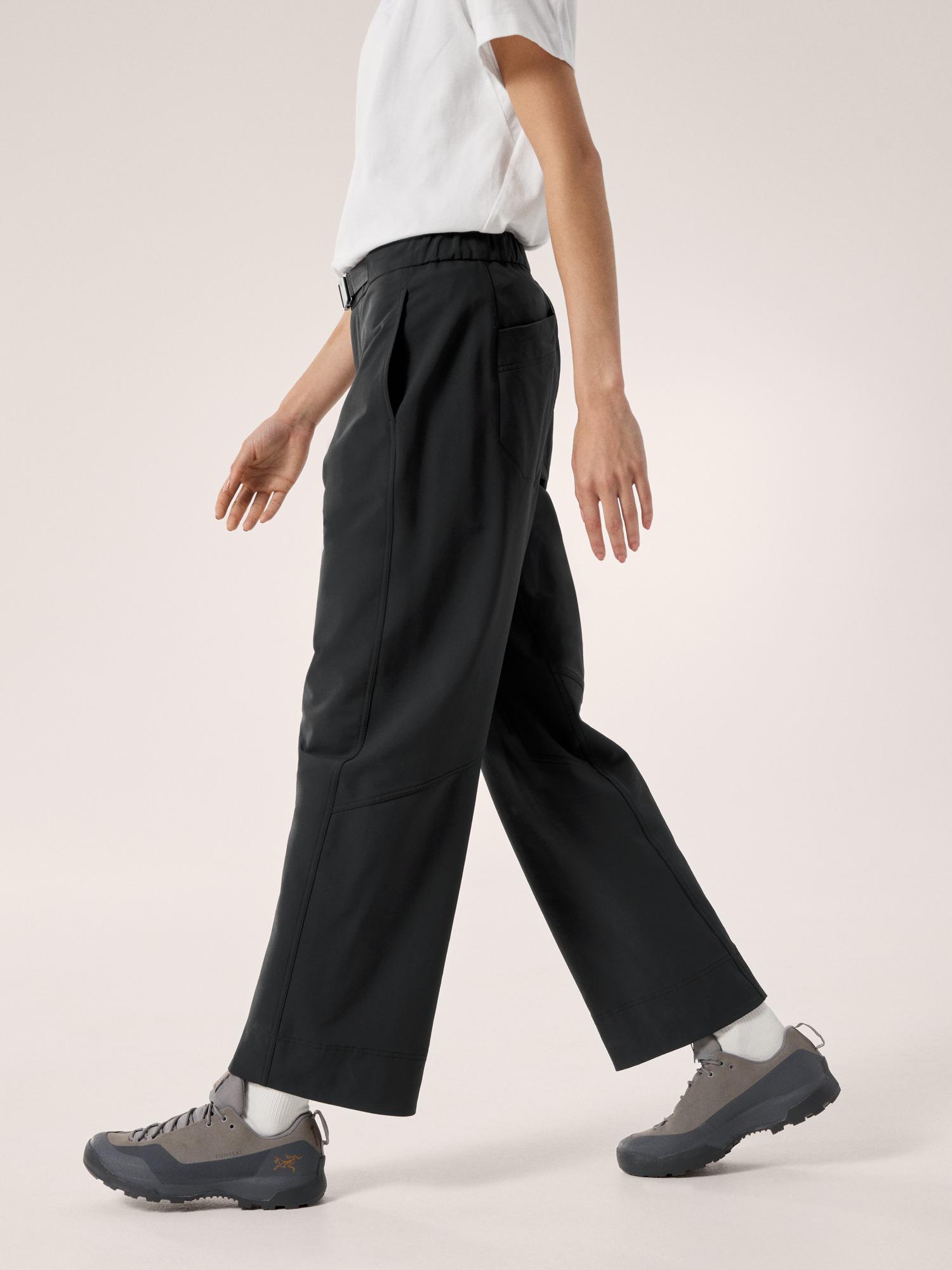 Nia Pant Women's Product Image