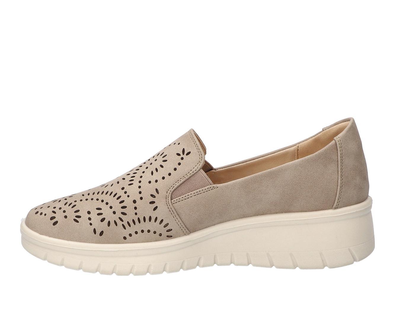 Women's Easy Street Ying Casual Shoes Product Image