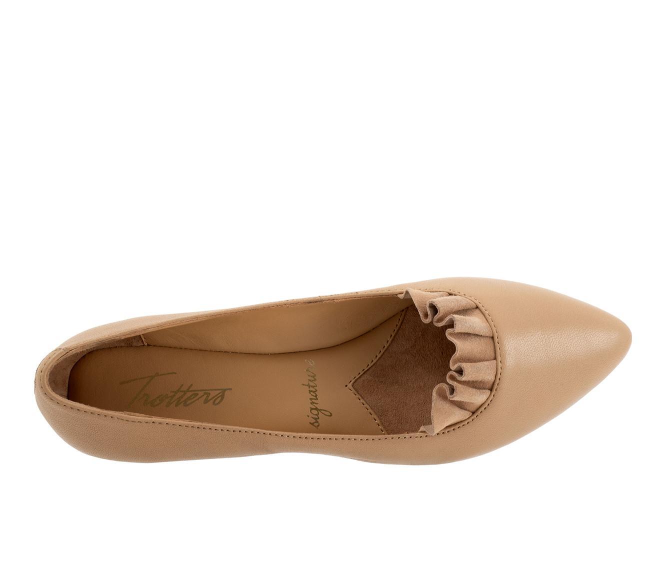 Women's Trotters Elsie Flats Product Image