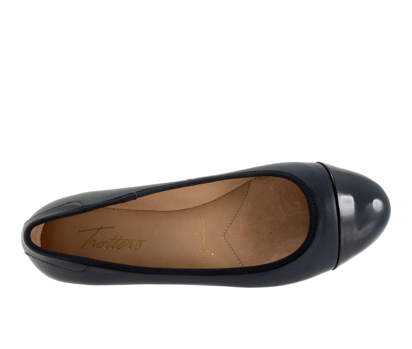 Women's Trotters Clara Flats Product Image