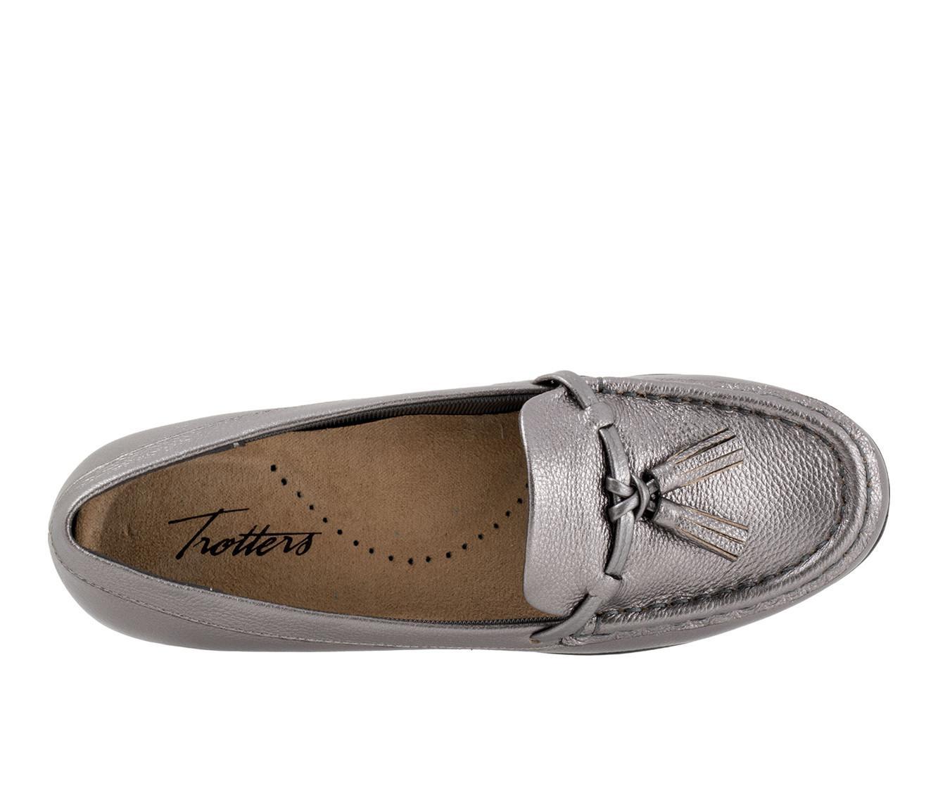 Women's Trotters Dawson Moccasin Loafers Product Image
