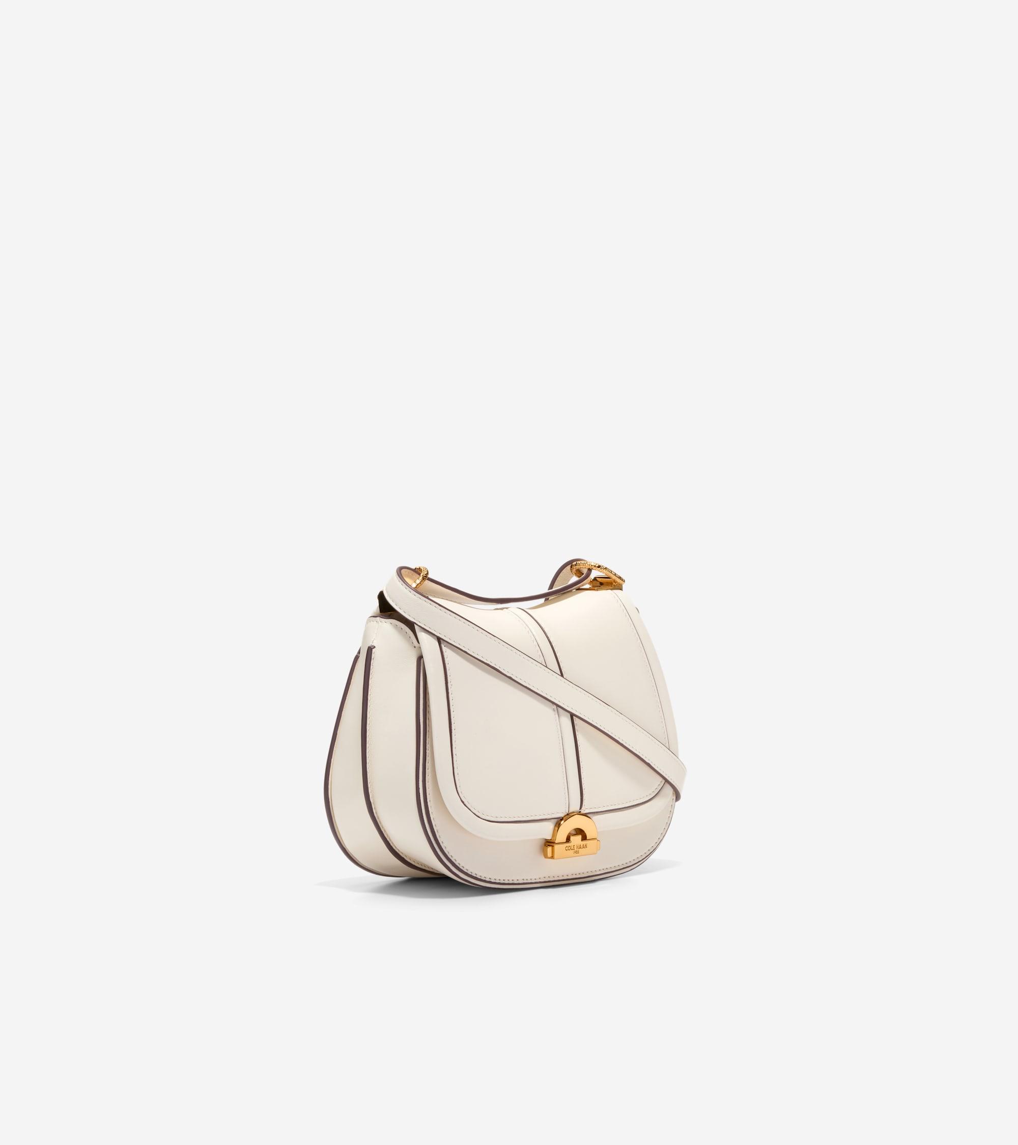 Essential Pouch Product Image