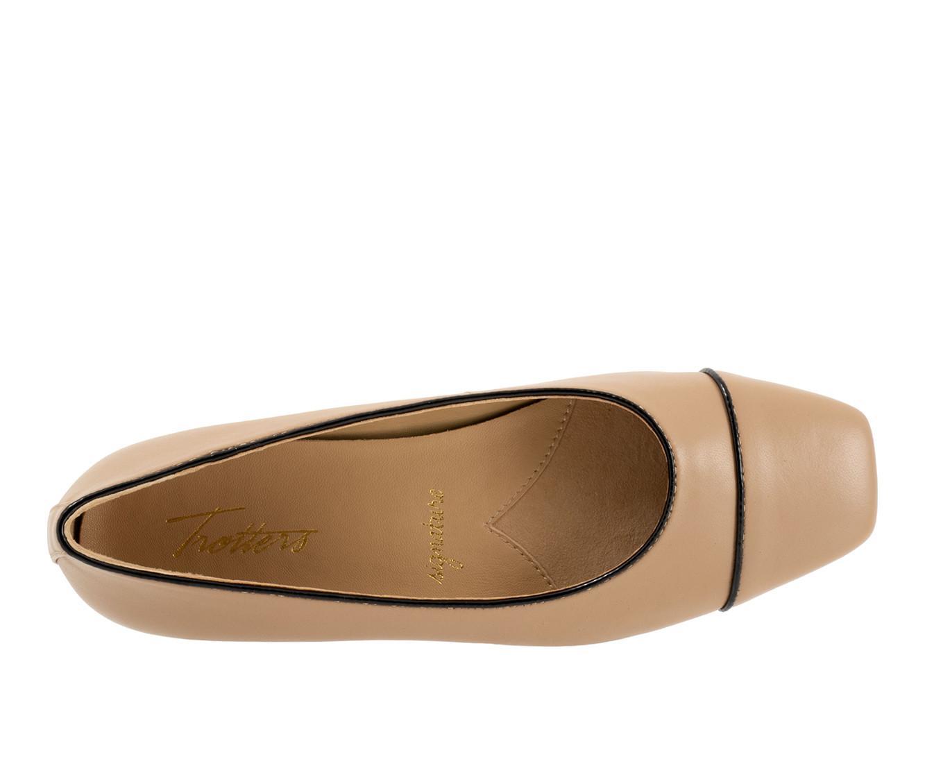 Women's Trotters Harbor Flats Product Image