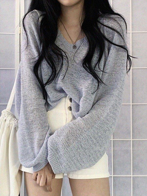 Long Sleeve Loose Fit Knit Top Product Image