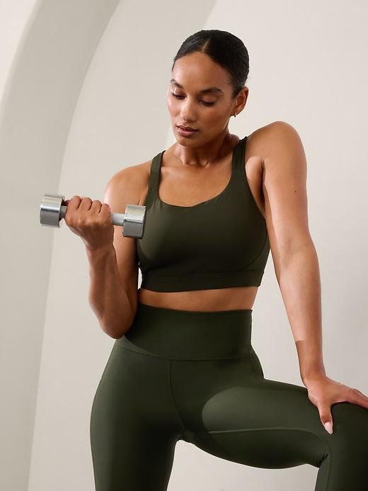 Train Free Sports Bra D-DD Product Image