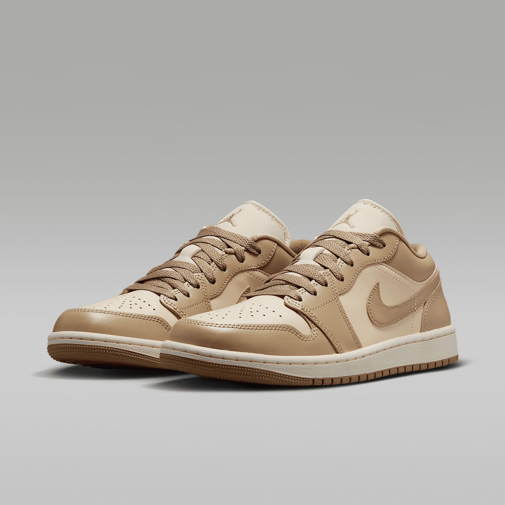 Air Jordan 1 Low Women's Shoes Product Image
