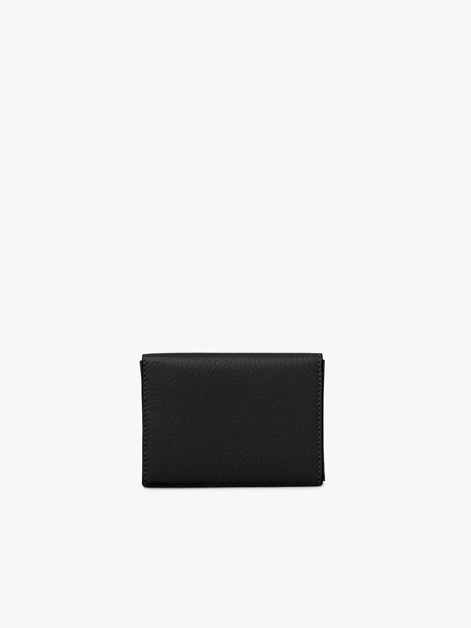 Envelope card holder in grained leather Product Image