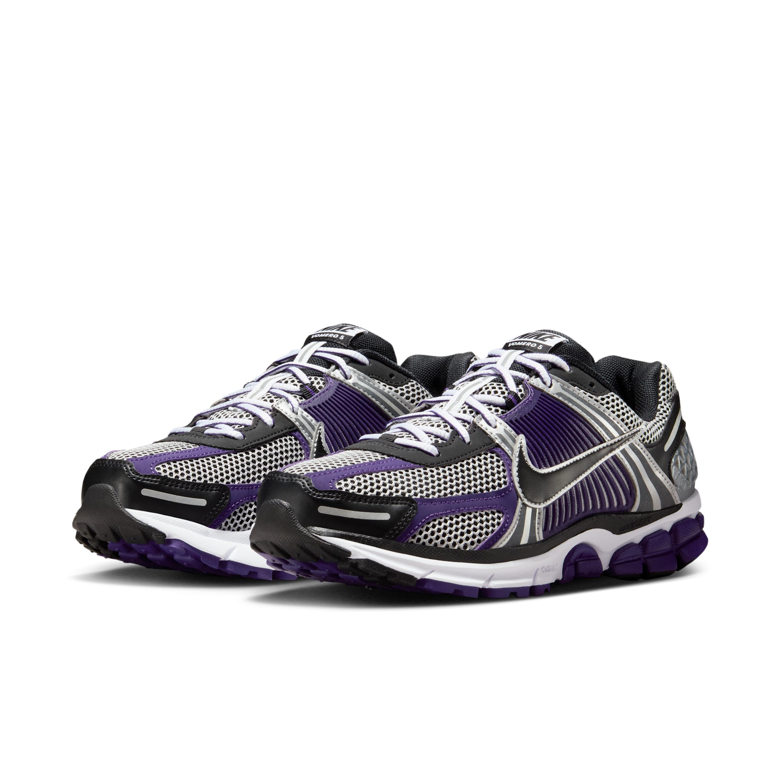 Nike Mens Zoom Vomero 5 Shoes | IM2220-095 Product Image